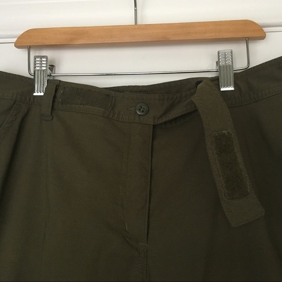 𝅺MEC Womens Olive Green Hiking Pants Quick Dry Womens Size 12 Short - Picture 5 of 9